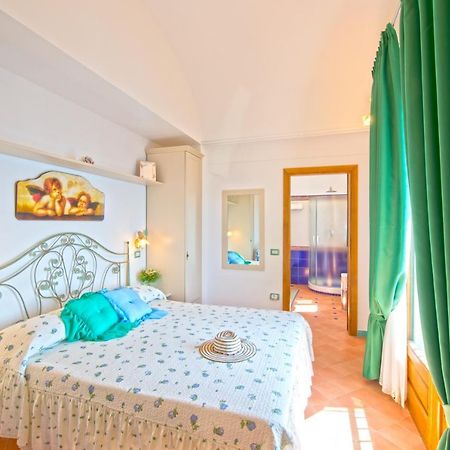 Villa Rosinella Amalfi Bagian luar foto