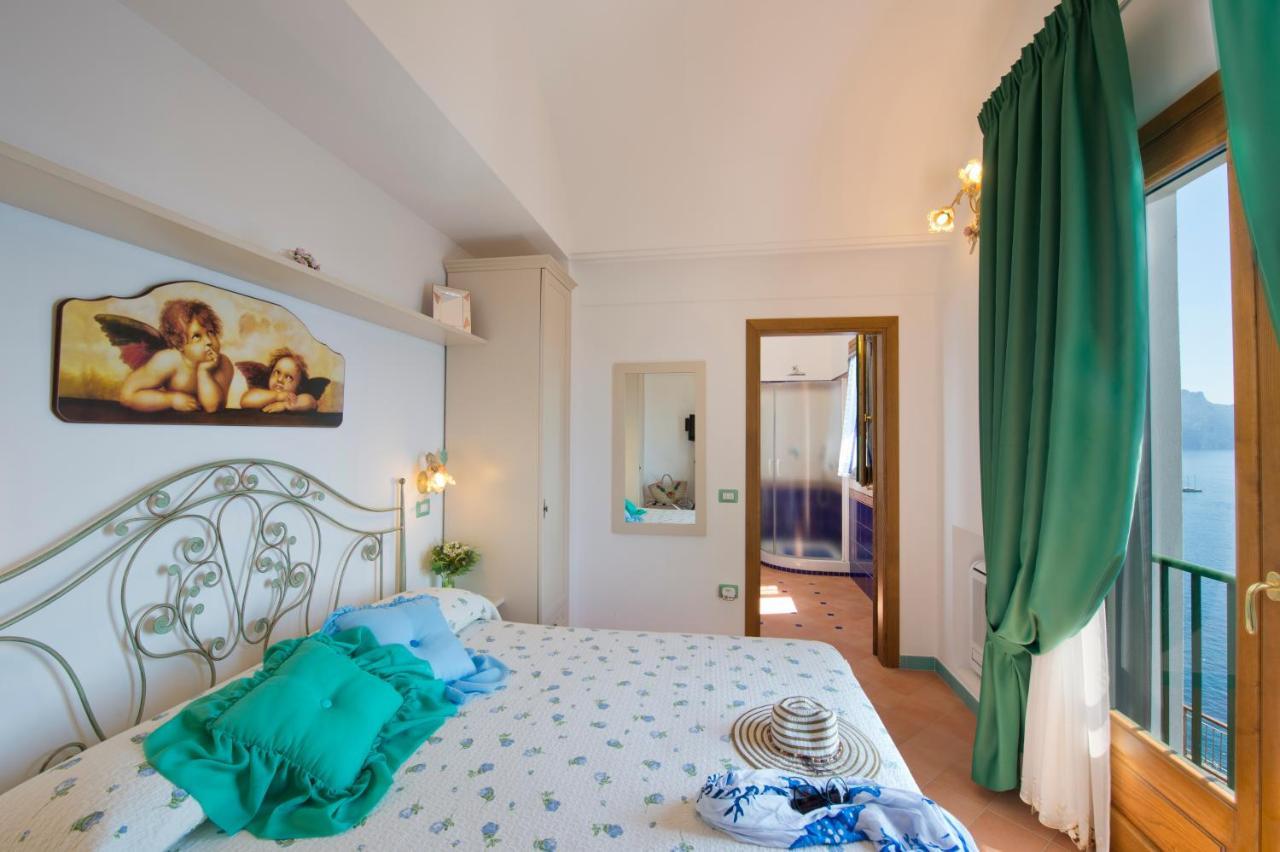 Villa Rosinella Amalfi Bagian luar foto
